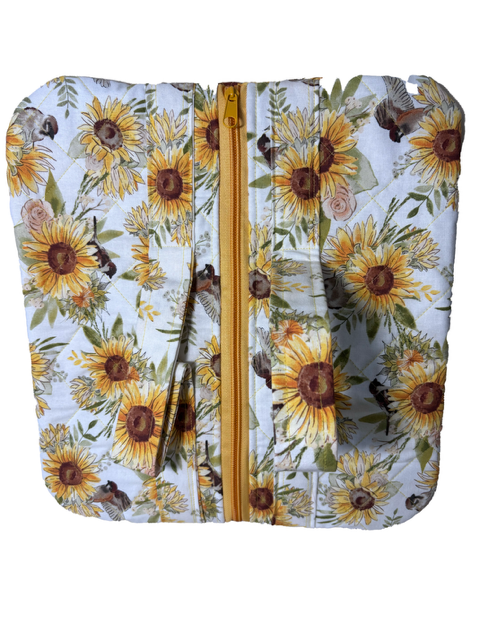 Casserole Carriers - Large & Smalll Yellow Daisies (Set)